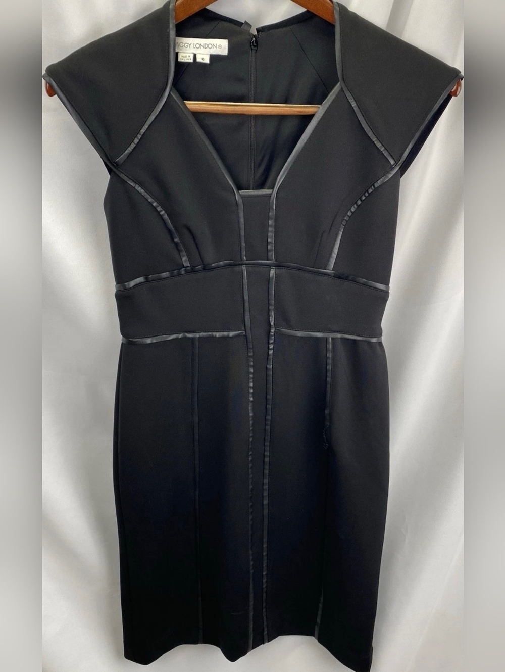Chic Maggy London Black Cap-Sleeve Sheath Cocktail Party Dress, Sz 8! 🍁